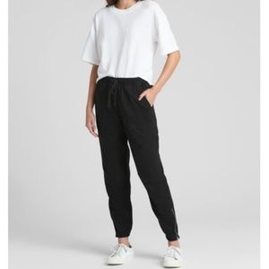 Gap Black Girlfriend Utility Joggers
